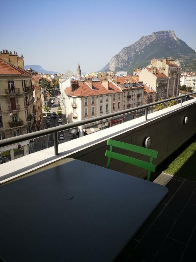 Le Balcon De L'Aigle Apartment Grenoble Luaran gambar